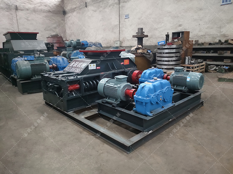 86型直連式對輥破碎機設(shè)備 中型破碎機發(fā)貨圖片