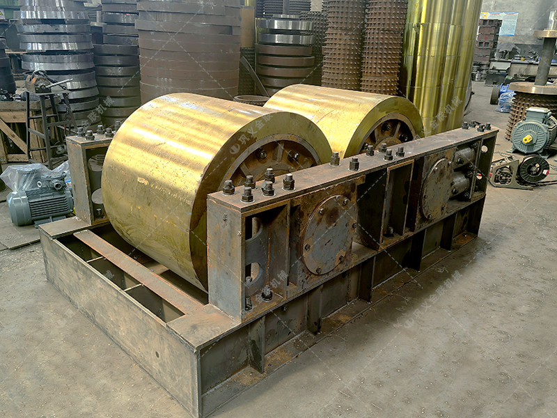 明明白白投資:購(gòu)買 1210型液壓對(duì)輥破碎機(jī)前需要算清的 “經(jīng)濟(jì)賬”? 明明白白投資:購(gòu)買 1210型液壓對(duì)輥破碎機(jī)前需要算清的 “經(jīng)濟(jì)賬”?